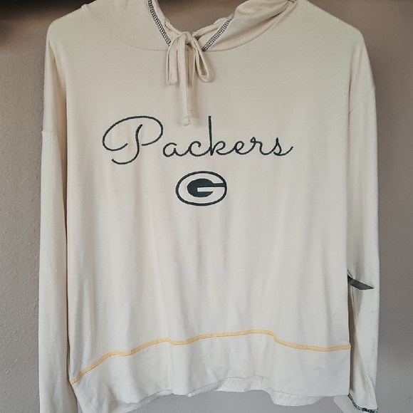 NFL Other - NFL Cream Packers Hoodie Pajama Top